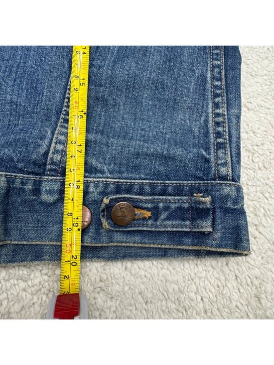 Vintage Wrangler Women's Blue Jean Jacket, Size 32 Made in USA - Picture 11 of 11